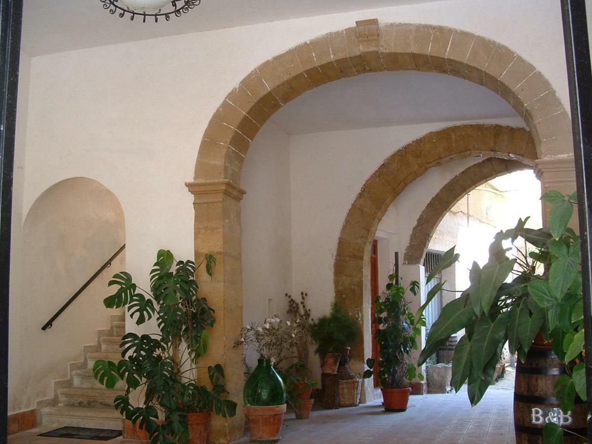 La Corte Di Zaccaria Mazara del Vallo Buitenkant foto